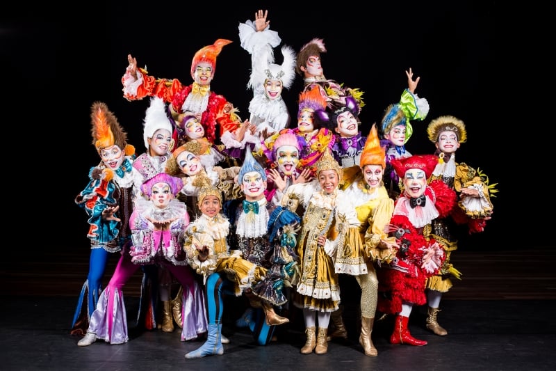 Grupo Tholl arrebanhou fama internacional com seus espetáculos de artes circenses