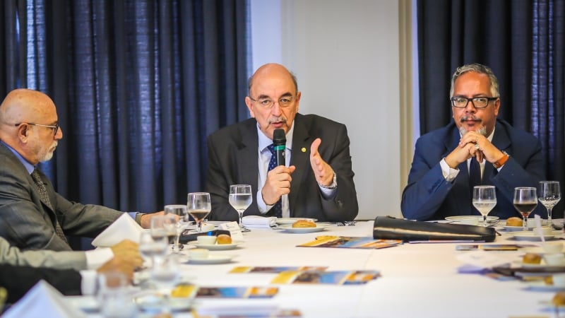 Terra falou sobre o programa Primeira Infância em entrevista aos associados do Clube de Opinião