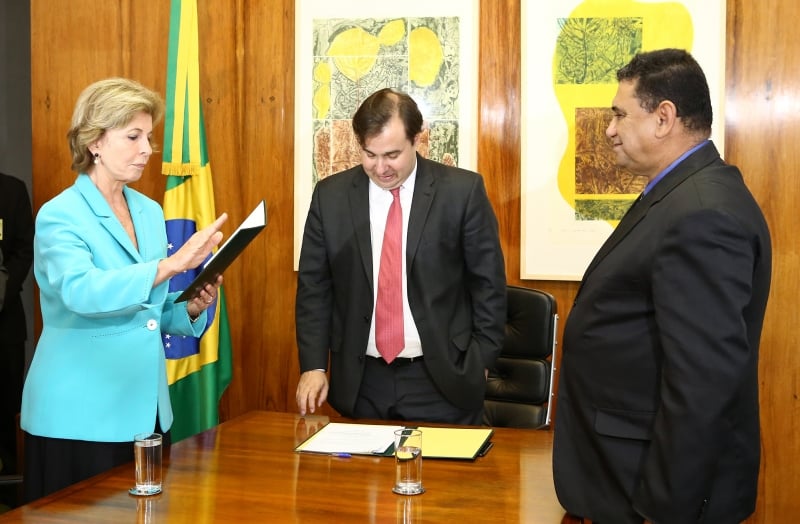 Yeda Crusius (PSDB-RS) assumiu mandato em cerimônia nesta quinta-feira