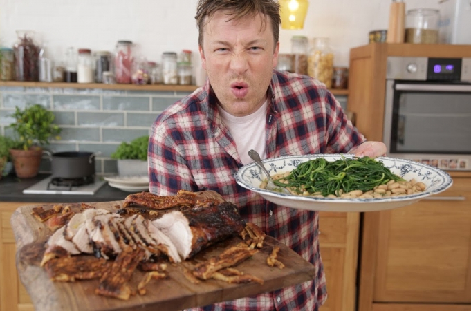 Jamie Oliver, famosos por livros e programas de TV, decidiu fechar unidades na Inglaterra e Escócia