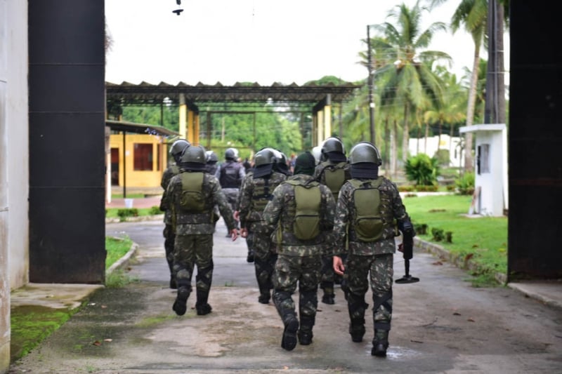Governadores recorrem ao Exército para operação de Garantia da Lei e da Ordem