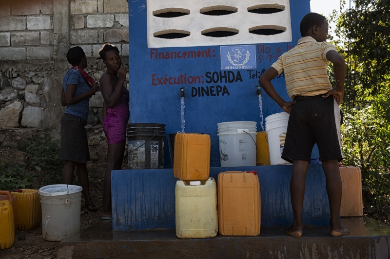 Desde que últimas tropas brasileiras deixaram a ilha, condições de vida só pioram