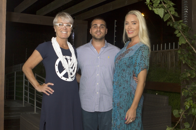 Carmen Diehl brindou seu aniversário com Frederico Malcon e Ana Cláudia Diehl