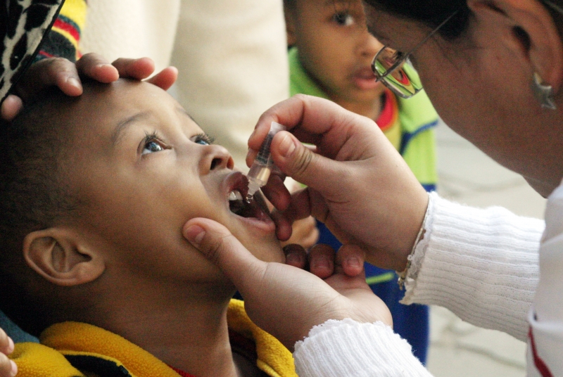 Público alvo da imunização são crianças e jovens com até 15 anos incompletos