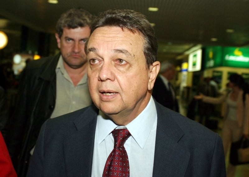 'O tema não foi tratado de forma equilibrada pelos atores envolvidos', afirma Rodrigues