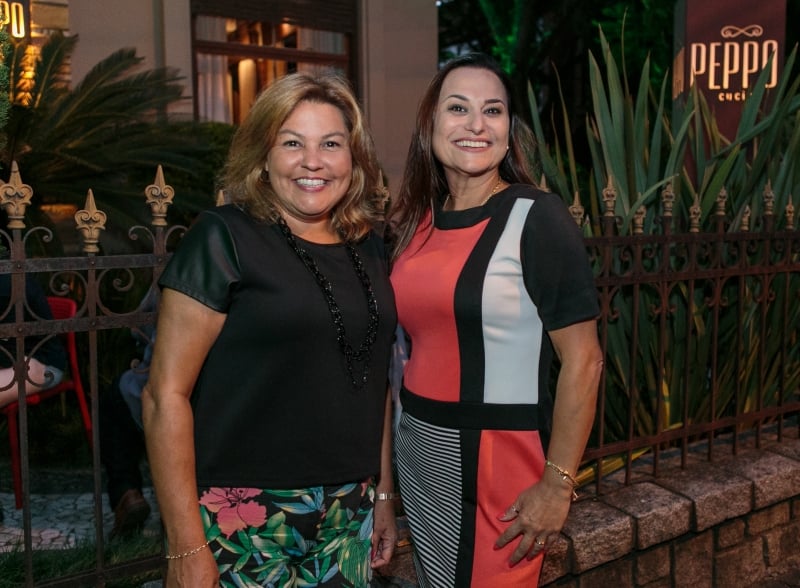 Carla Dutra e Anidria Zamo curtindo uma das edições da Ora Felice