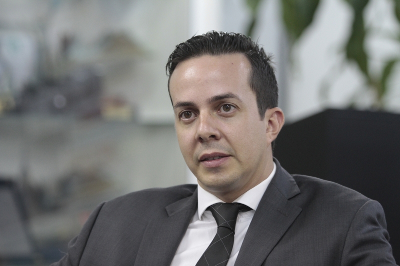 Cândido vê 2017 com expansão de 5% 