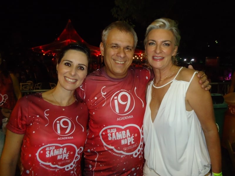 Janice Lawall e Marcelo Clark Alves, presidente da ACI-NH, com Maggda Mombach