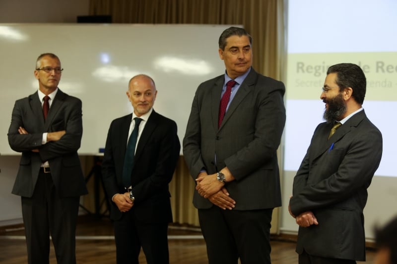 Secretário Giovani Feltes (segundo da direita para a esquerda) recebeu equipe de representantes da STN