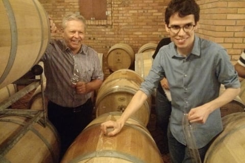 Daniel e Greg�rio Salton durante visita � vin�cola