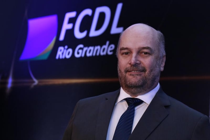 Vitor Augusto Koch - Marcas de Quem Decide