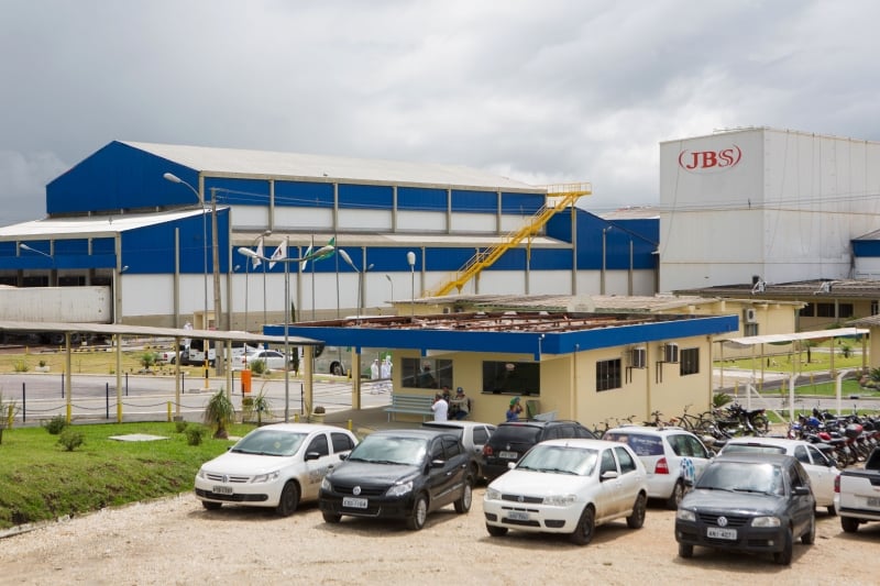JBS foi a única do setor não assinar termos de ajustamento de conduta com MPT no Estado