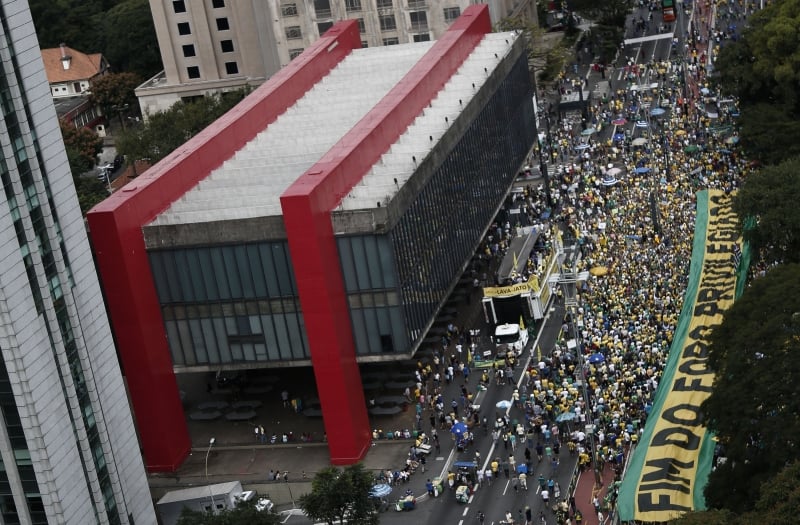 Público presente na Avenida Paulista foi estimado em 10 mil pessoas pelos organizadores do ato