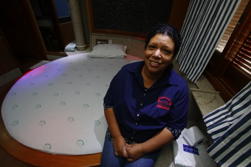Nauda, gerente de um motel em Porto Alegre, não conhecia a função, mas aprovou a ideia