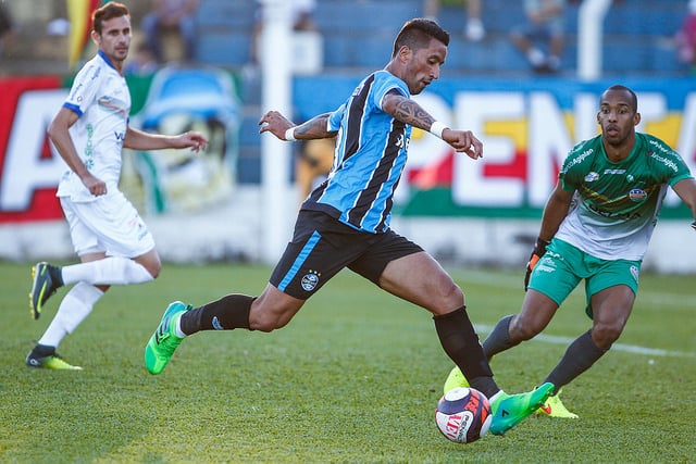 Com o resultado deste domingo, o tricolor tem vantagem para o jogo de volta