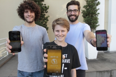 Entrevista com Tairon Coelho, Yasmin Wink e Guilherme Donada, sobre o aplicativo Mapa de Leitura, que visa conectar bibliotecas comunit�rias pelo Brasil.