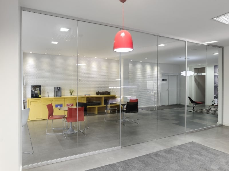 Em cinco anos, divisórias piso-teto responderão por até 15% do faturamento da empresa