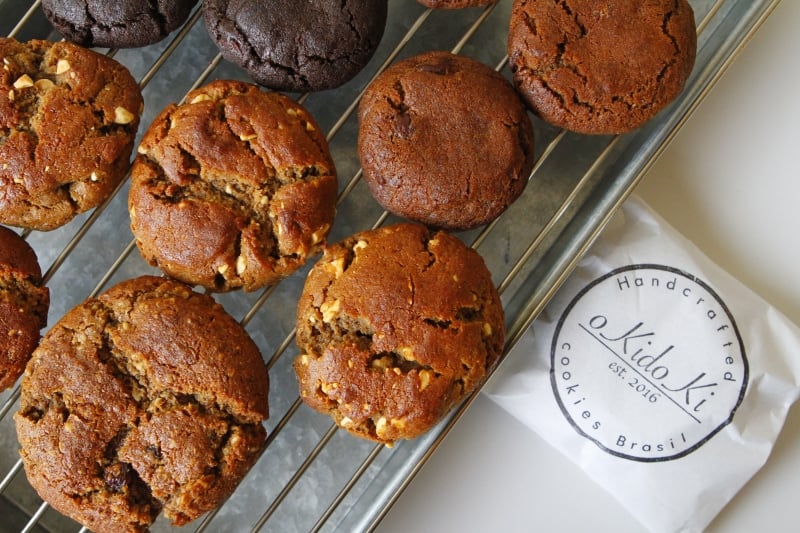 Empresa de cookies, Oki Doki Cookies, dos s&oacute;cios Diego Pereira Neves, Fifi Yen e C&iacute;ntia Xavier Foto: CLAITON DORNELLES/JC