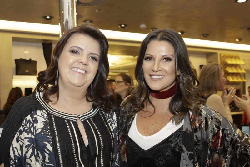 Paulina Bacher e Patti Leivas recepcionaram os convidados na Paquetá