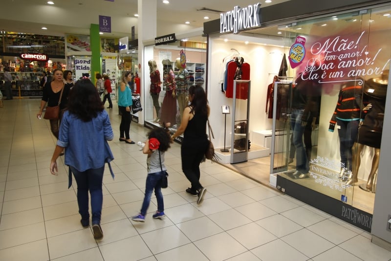 Vendas do Dia das Mães recuaram este ano em relação a 2016