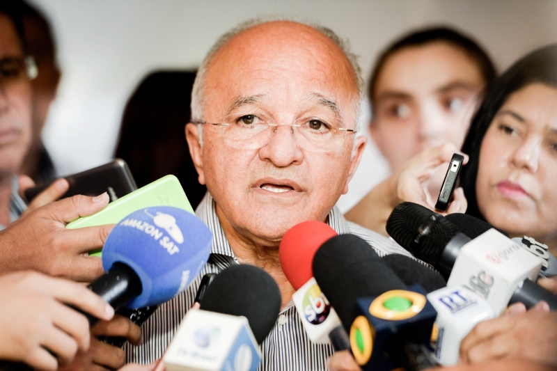 Governador José Melo  é acusado por compra de votos na campanha eleitoral de 2014