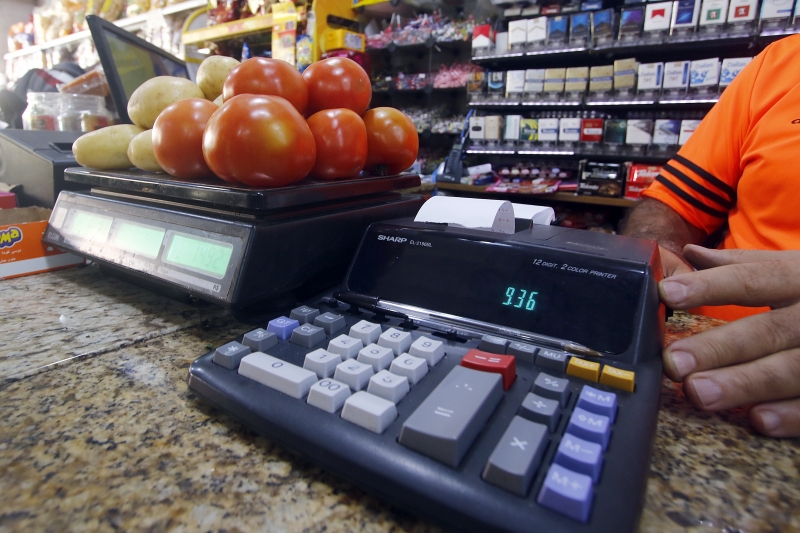 Batata (-10,18%) e tomate (-8,22%) registram maiores baixas de preço na cesta da Capital em fevereiro