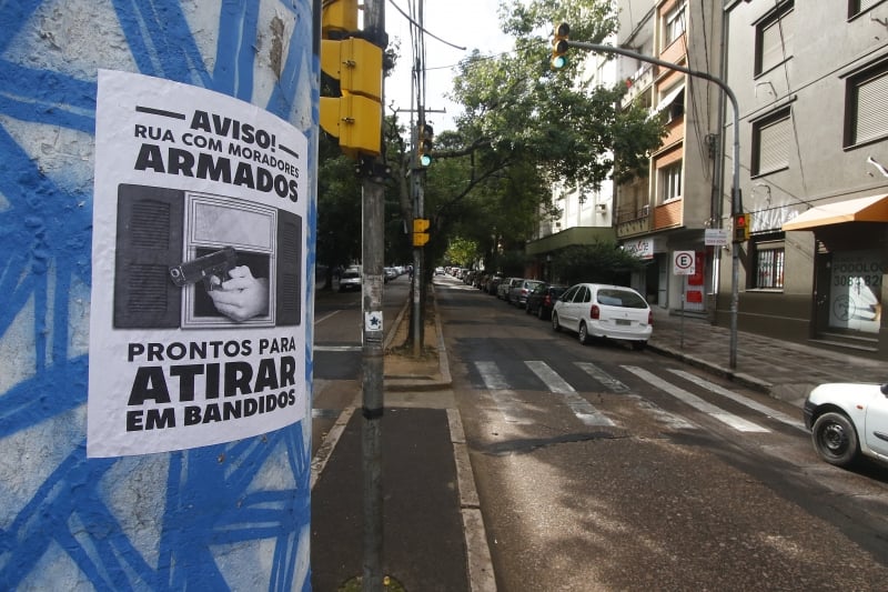 Fazer justiça pelas próprias mãos se tornou ato corriqueiro  no Brasil do nós contra eles