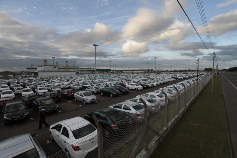 A maior unidade da GM no Brasil fica em Gravataí, onde são fabricados os modelos Onyx e Prisma