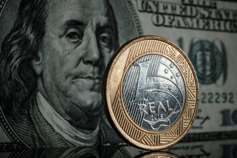 O real foi a moeda emergente que mais ganhou força frente ao dólar na comparação com seus pares