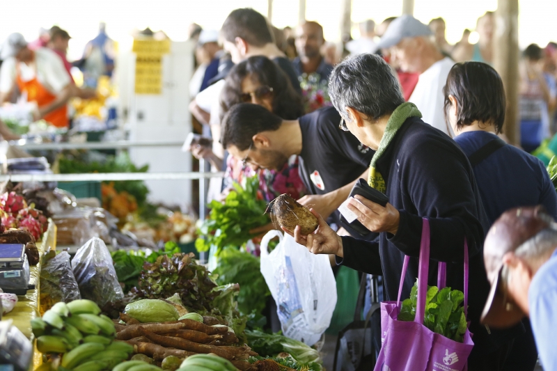 Setor de supermercados, alimentos, bebidas e fumo cresceu 2,3%