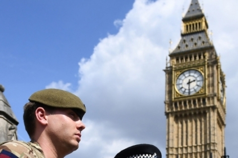 Governo britânico reforça segurança em pontos turísticos