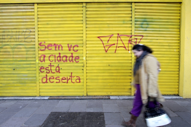 Em raz&atilde;o de dificuldades, algumas lojas fecharam Foto: JONATHAN HECKLER/JC