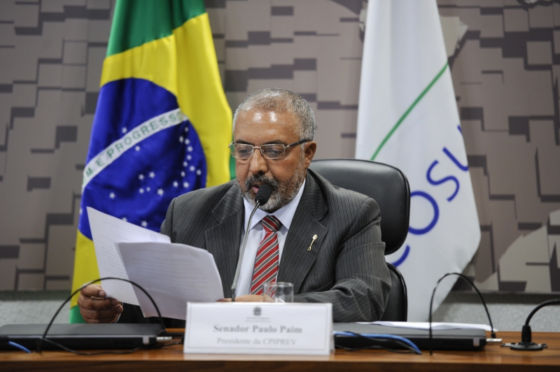 Paulo Paim (PT-RS) desponta como nome ao Planalto