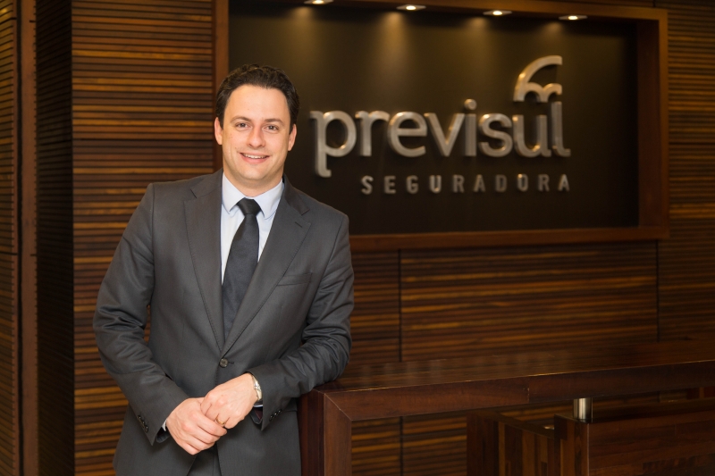 Cargo e pouca idade já renderam episódios curiosos na vida de Pedroso