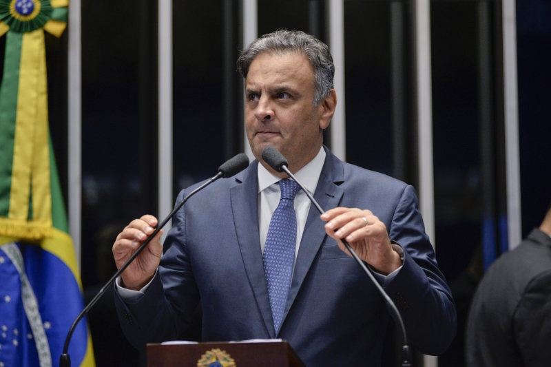 Aécio Neves fez seu primeiro discurso em retorno ao Senado