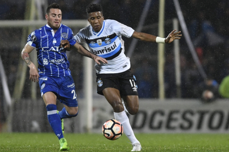 O tricolor abriu vantagem no confronto válido pelas oitavas de final