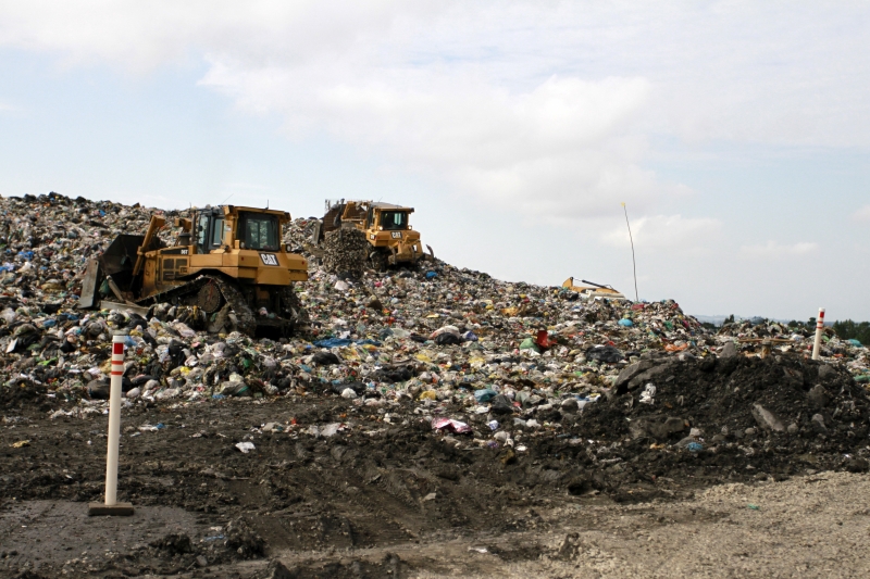 Novo marco do saneamento prevê erradicação dos lixões em todo o País