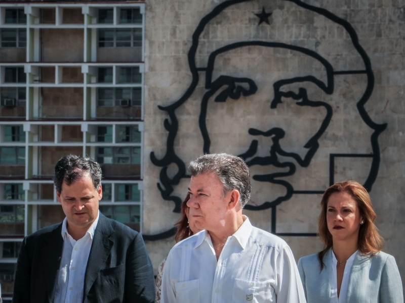 Em Havana, Manoel Santos (c) pediu que Cuba interceda junto a Maduro