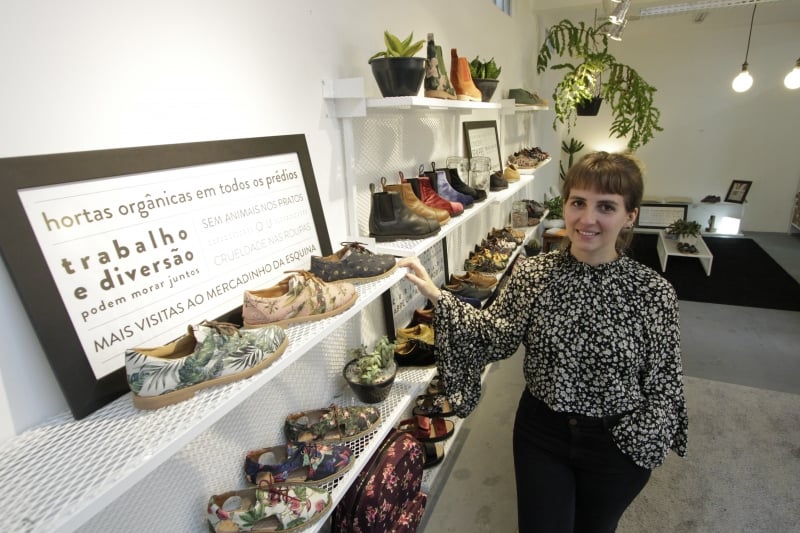 Laura mudou caminho da carreira e, junto com sócia, apostou na Insecta