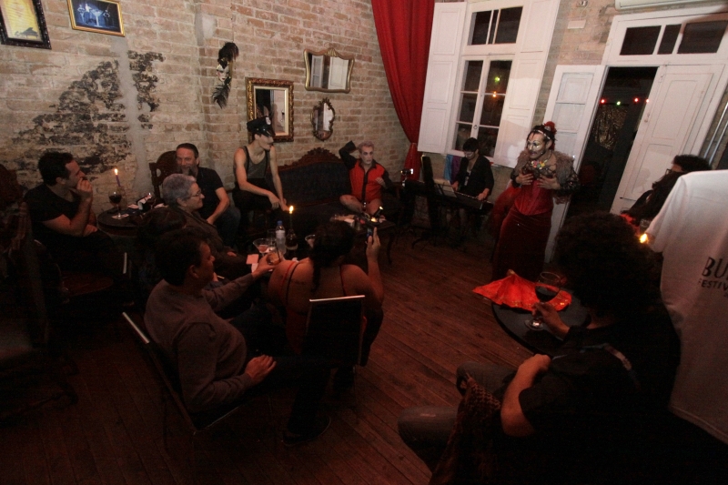 Apresenta&ccedil;&atilde;o do Cabar&eacute; do Caio no espa&ccedil;o Von Teese High Tea & Cocktail Bar  Foto: MARIANA CARLESSO/JC