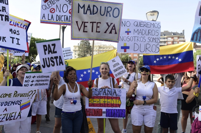 Maduro vem enfrentando protestos de diversos setores da população