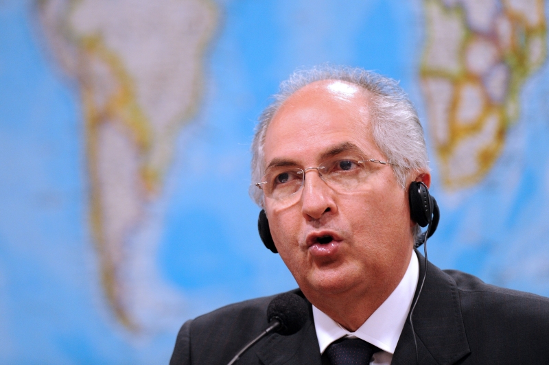 Antonio Ledezma, opositor do regime, disse estar buscando uma ação da comunidade internacional