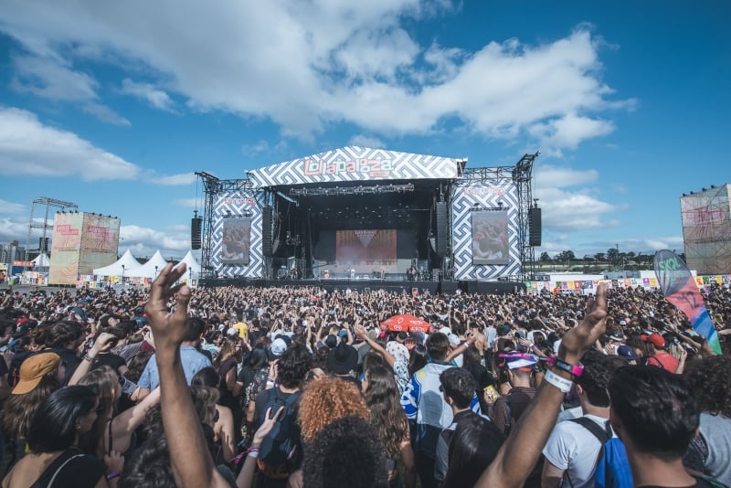 O tradicional festival Lollapalooza foi transferido de abril para dezembro