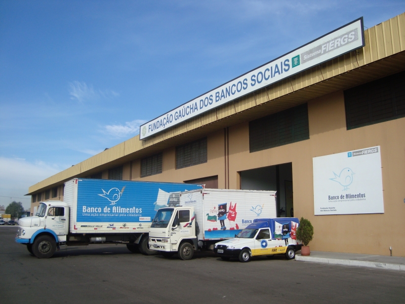 Fundação administra 14 Bancos Sociais, que promovem capacitação e inclusão em diferentes áreas produtivas