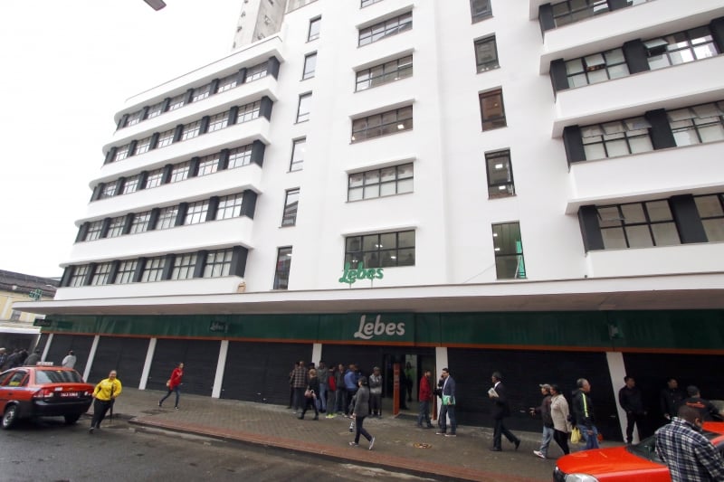 Life Store, que abriu no antigo Edifício Guaspari, em Porto Alegre, reforçou a marca, diz Drebes 
