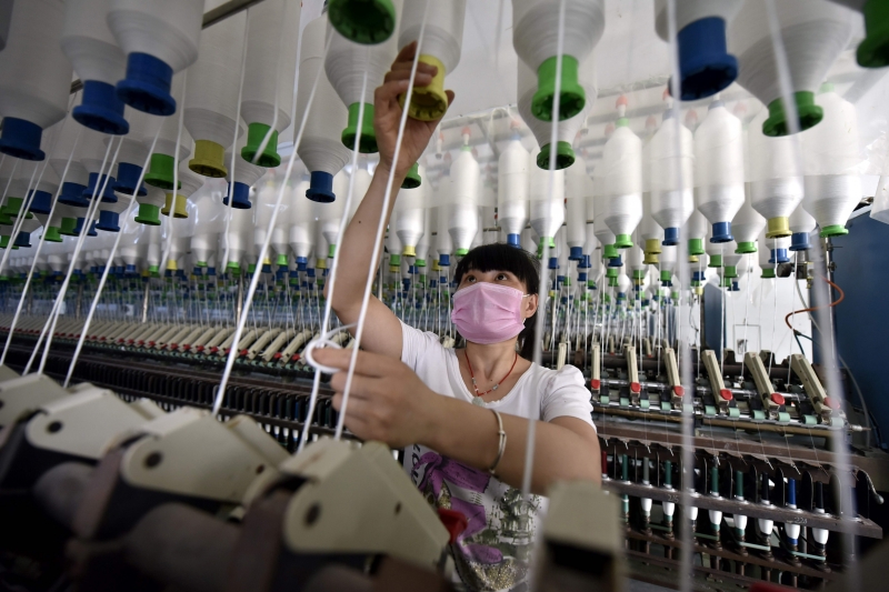Economia chinesa apontou ligeira desaceleração frente ao segundo trimestre