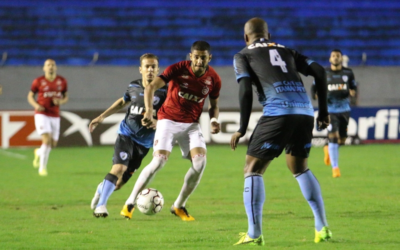 Equipe de Clemer não consegue superar o Londrina e é derrotado no Estádio do Café