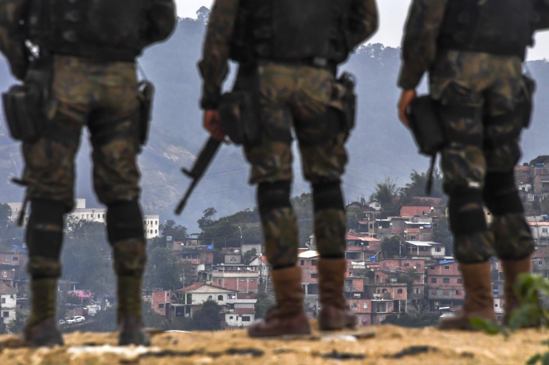 Ações nas comunidades do Frade e da Vila Vintém são medidas da intervenção federal de segurança 