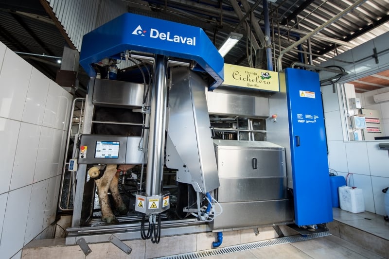 Fazenda em Carlos Barbosa investiu R$ 1,4 milhão em equipamento que realiza a captação sem intervenção humana 