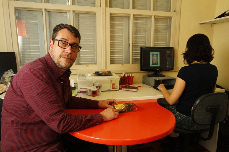 Ant�nio Borowski especializou-se em trabalhar a apar�ncia dos itens